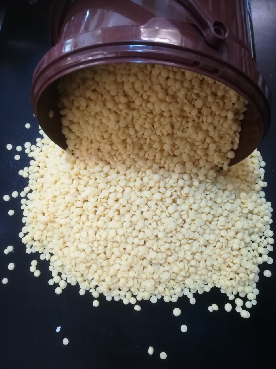 manteiga-de-cacao-em-pepitas-150gr.jpg